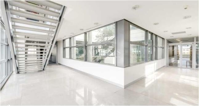 Office in Rungis for lease - Interior Photo - Image 3 of 5