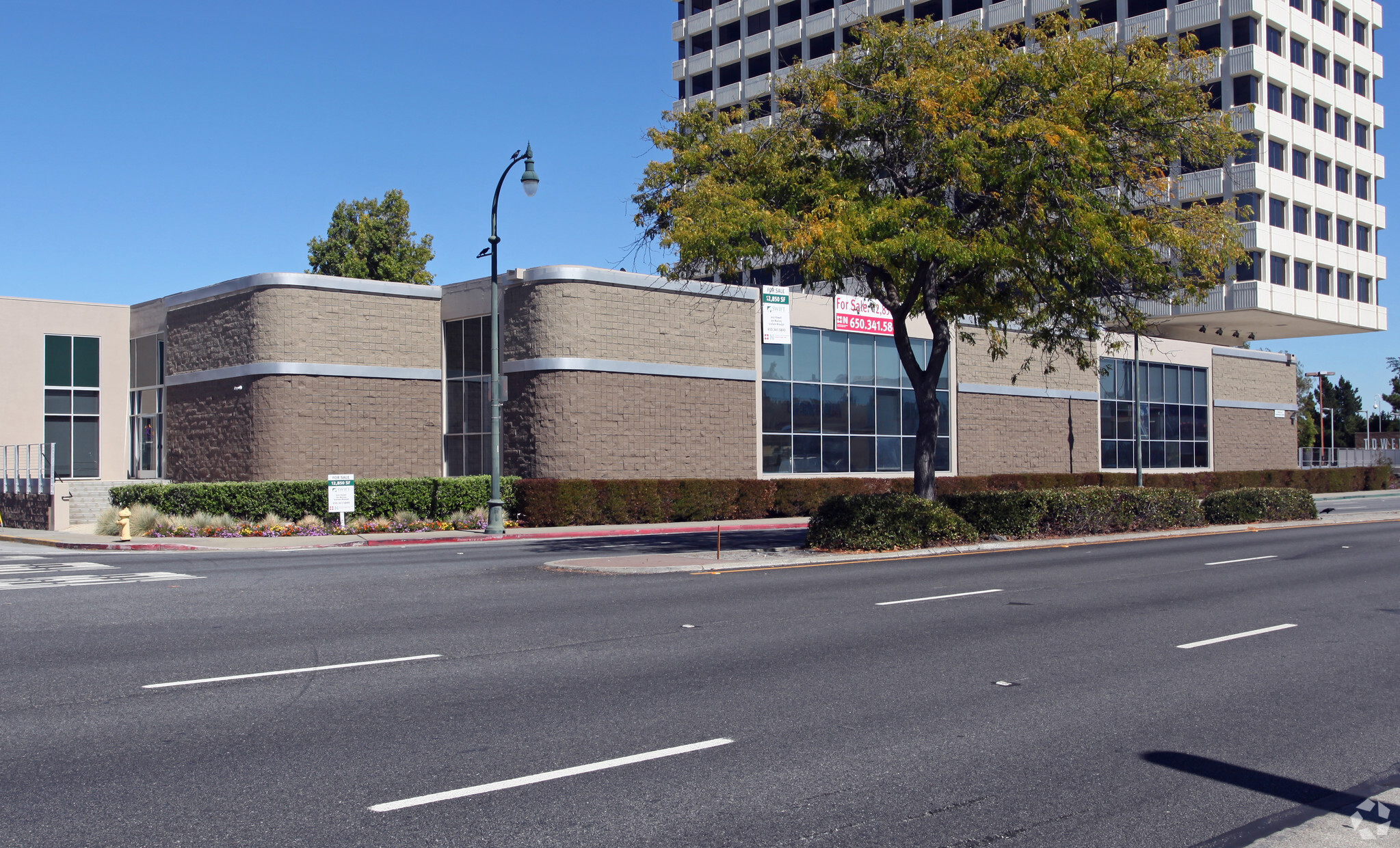 2121 S El Camino Real, San Mateo, CA for lease Primary Photo- Image 1 of 4