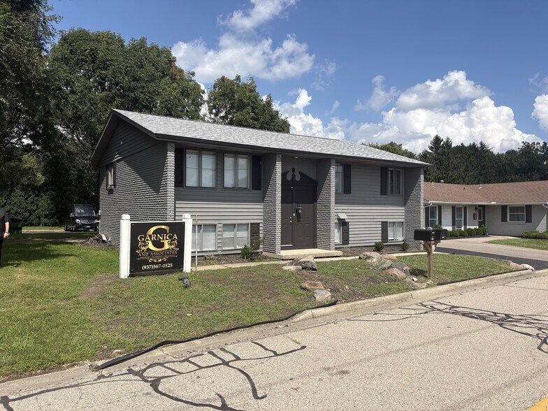 2151 Miamisburg-Centerville Rd, Dayton, OH à louer - Photo du bâtiment - Image 1 de 4