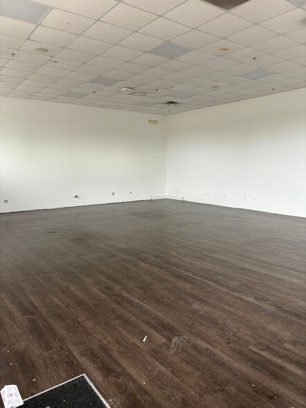 2830 17th Ave, Broadview, IL for lease - Interior Photo - Image 3 of 6