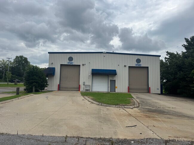 More details for 936 Firestone Pky, La Vergne, TN - Industrial for Lease