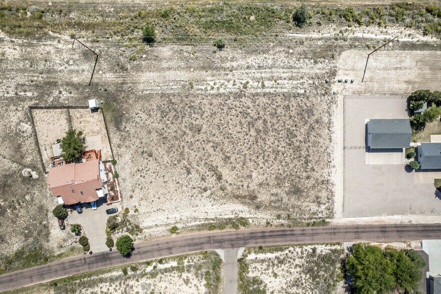 326 Palmer Lake Drive dr, Pueblo West, CO à vendre - Photo du bâtiment - Image 2 de 2