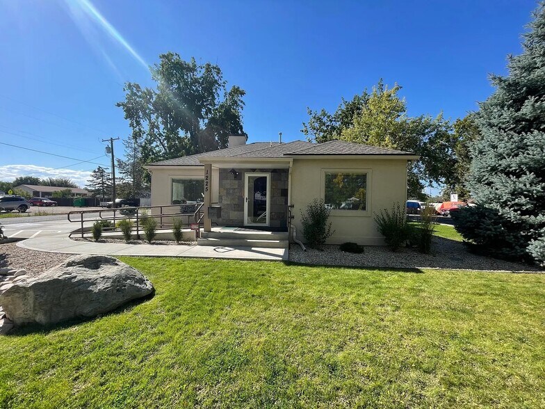 1225 N Main St, Meridian, ID à louer - Photo du bâtiment - Image 1 de 8