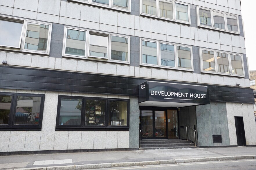 56-64 Leonard St, Londres à louer - Photo du bâtiment - Image 3 de 20