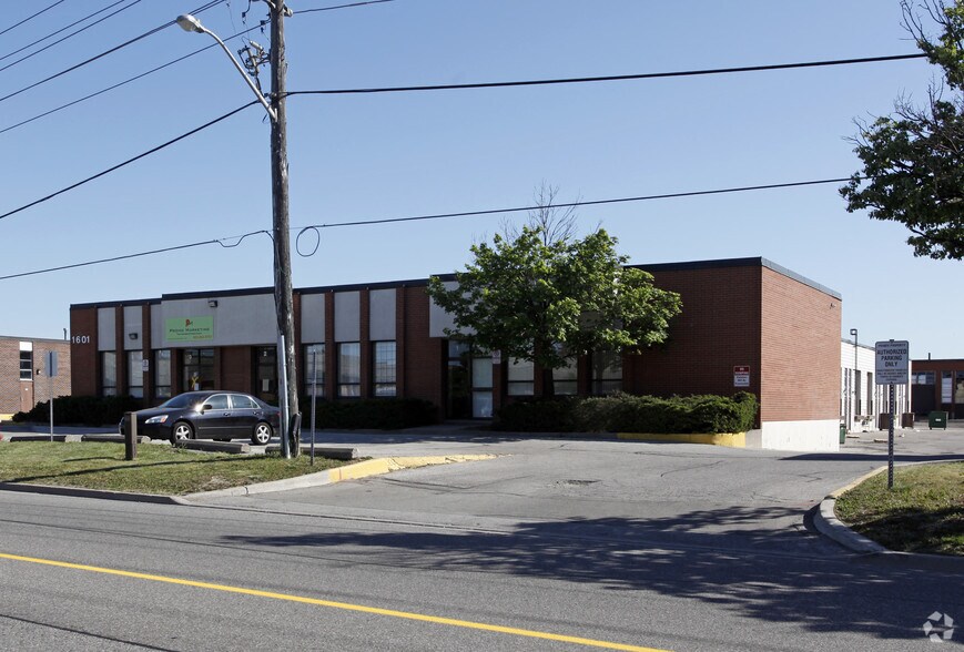 1601 Matheson Blvd, Mississauga, ON for lease - Building Photo - Image 2 of 4