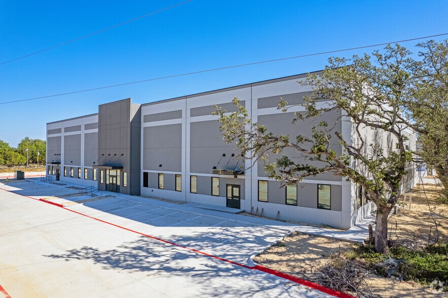 2203 Downing Ln, Leander, TX for lease - Building Photo - Image 3 of 32