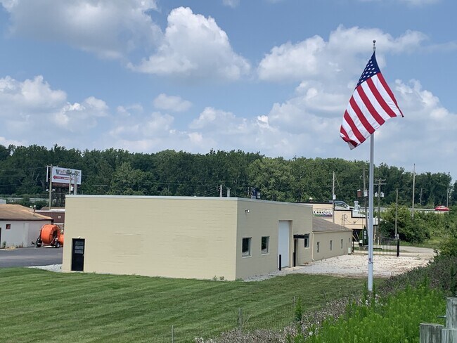 More details for 2117 W First St, Springfield, OH - Flex for Lease