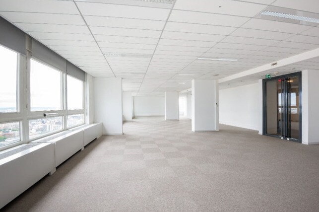 Bureau dans Courbevoie à louer - Photo intérieure - Image 2 de 8