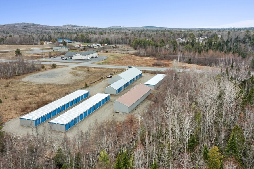 Safe Harbor Self-Storage Portfolio portfolio of 2 properties for sale on LoopNet.ca - Building Photo - Image 1 of 10