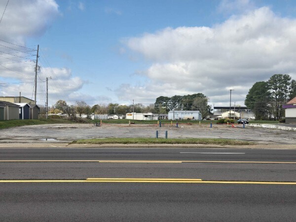 1125 N Locust Ave, Lawrenceburg, TN à vendre - Autre - Image 1 de 4