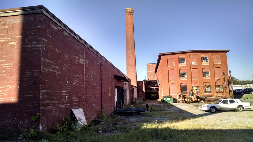 115 Hale St, Haverhill, MA for lease - Building Photo - Image 2 of 4