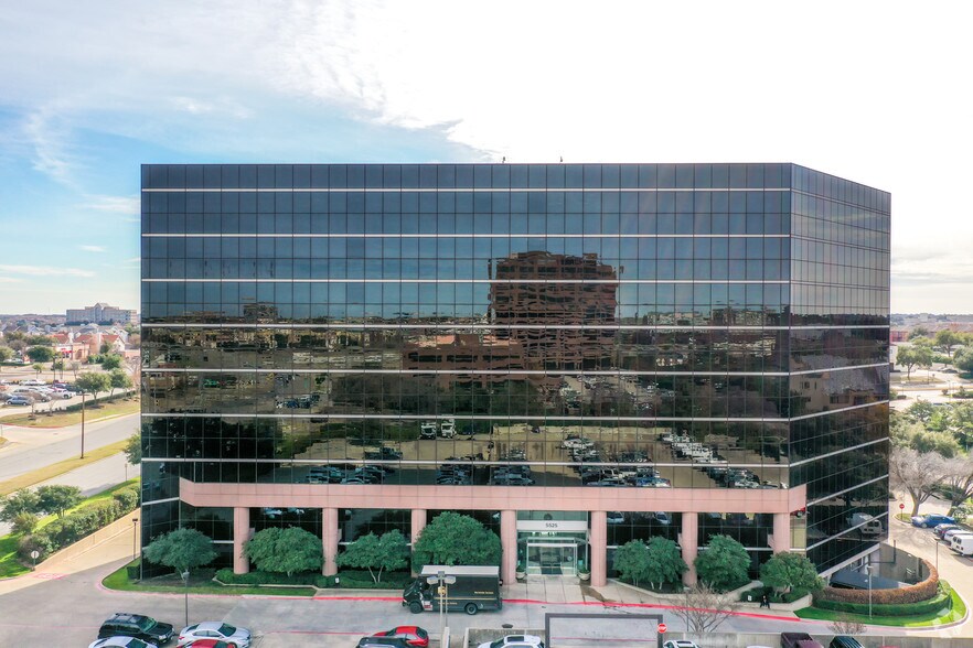5525 N MacArthur Blvd, Irving, TX à louer - Photo du bâtiment - Image 2 de 8