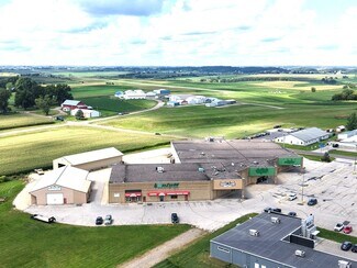 Plus de détails pour 1230 N Main St, Viroqua, WI - Commerce de détail à vendre