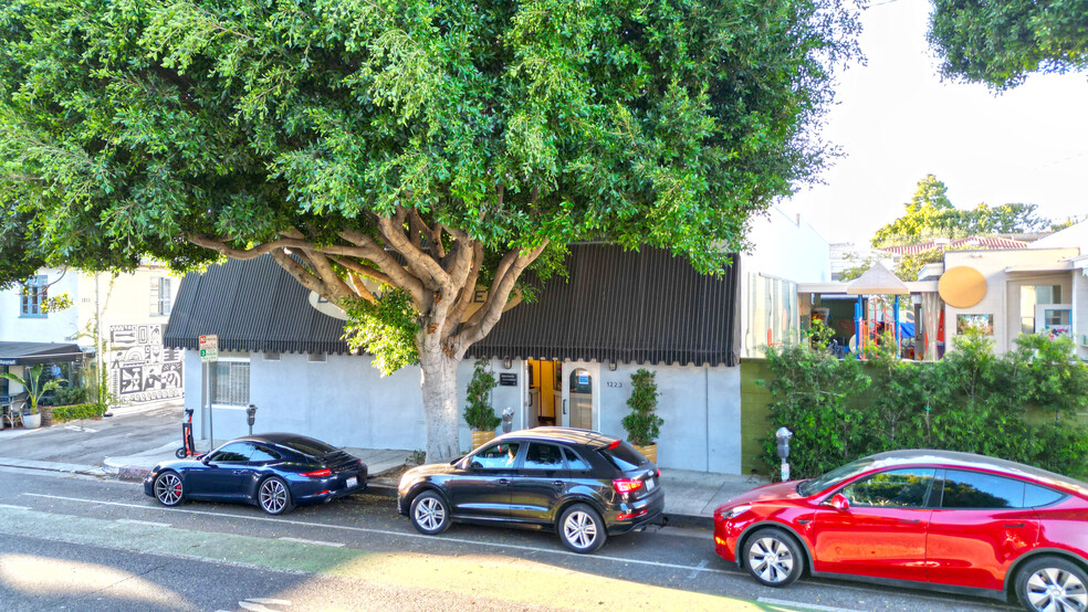 1223-1223 Montana Ave, Santa Monica, CA for sale - Building Photo - Image 3 of 12