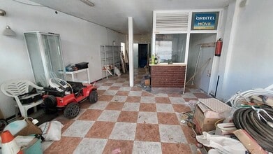 Retail in Getafe, Madrid for lease Interior Photo- Image 2 of 5