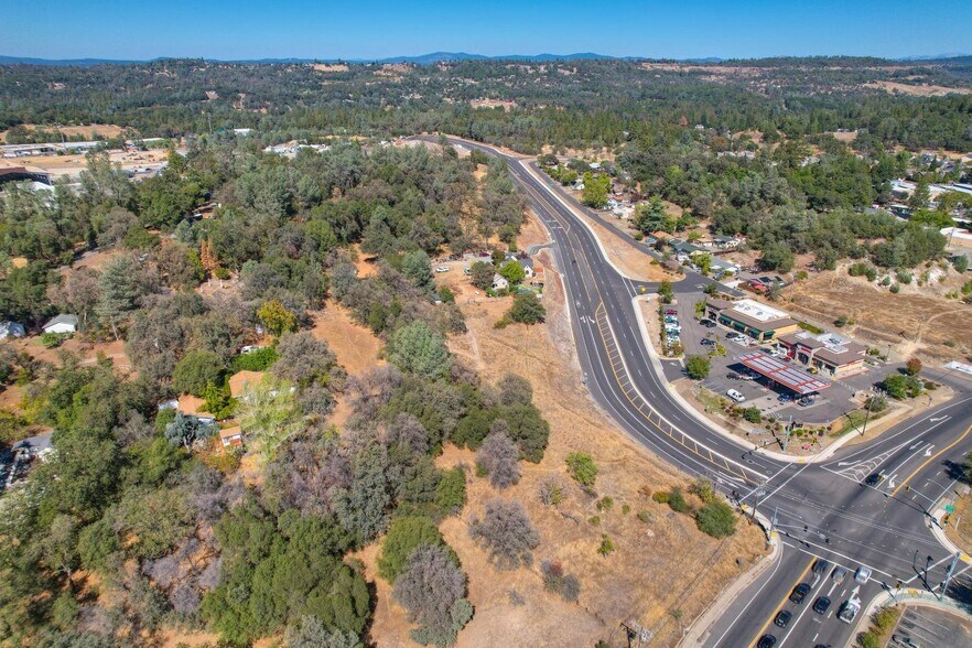 2 Acres State Highway 49, Diamond Springs, CA à vendre - Aérien - Image 1 de 6