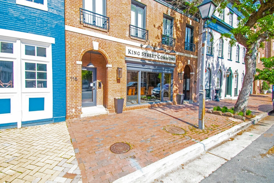 116-118 N Saint Asaph St, Alexandria, VA for lease - Building Photo - Image 3 of 8
