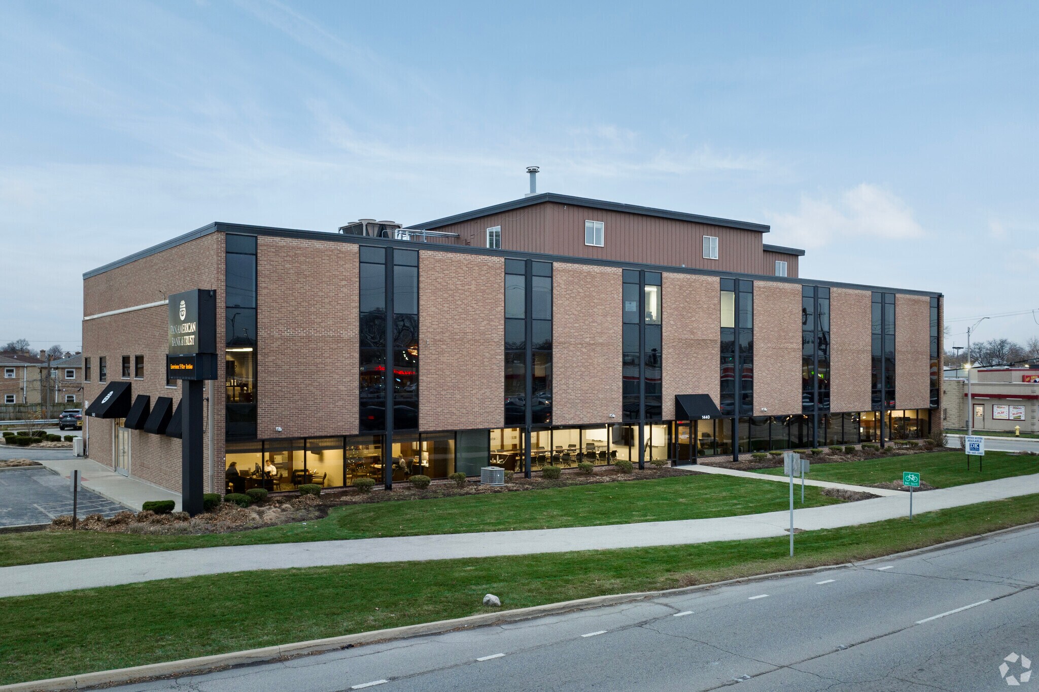 1440 W North Ave, Melrose Park, IL à vendre Photo du bâtiment- Image 1 de 7