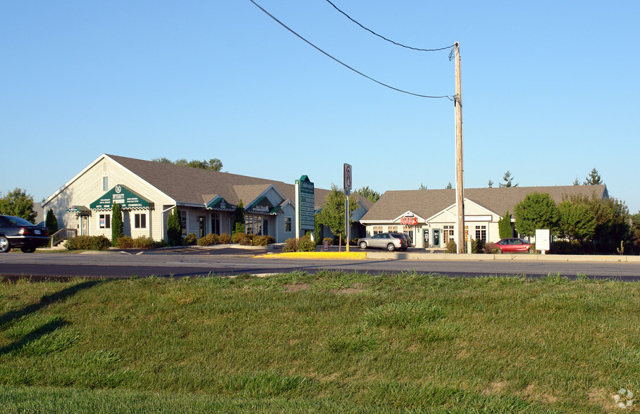 10534-10536 Coldwater Rd, Fort Wayne, IN à vendre - Photo du bâtiment - Image 1 de 1