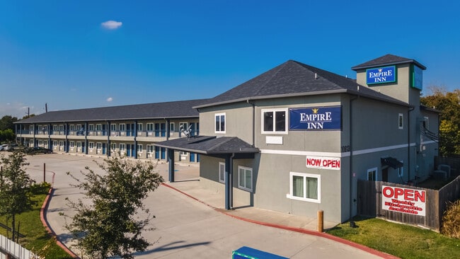 More details for 10813 Huffmeister Rd, Houston, TX - Hospitality for Sale