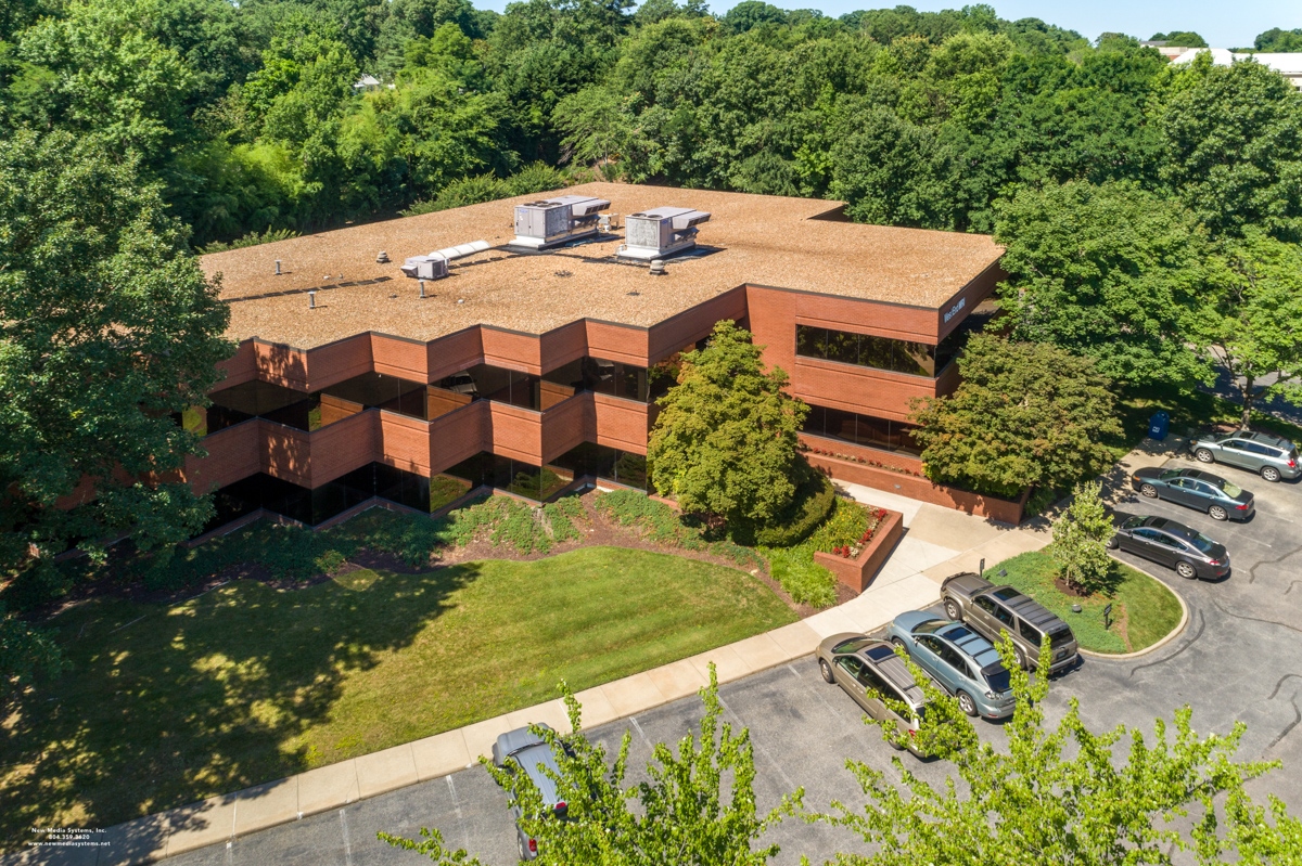 7110 Forest Ave, Richmond, VA à vendre Photo du bâtiment- Image 1 de 1