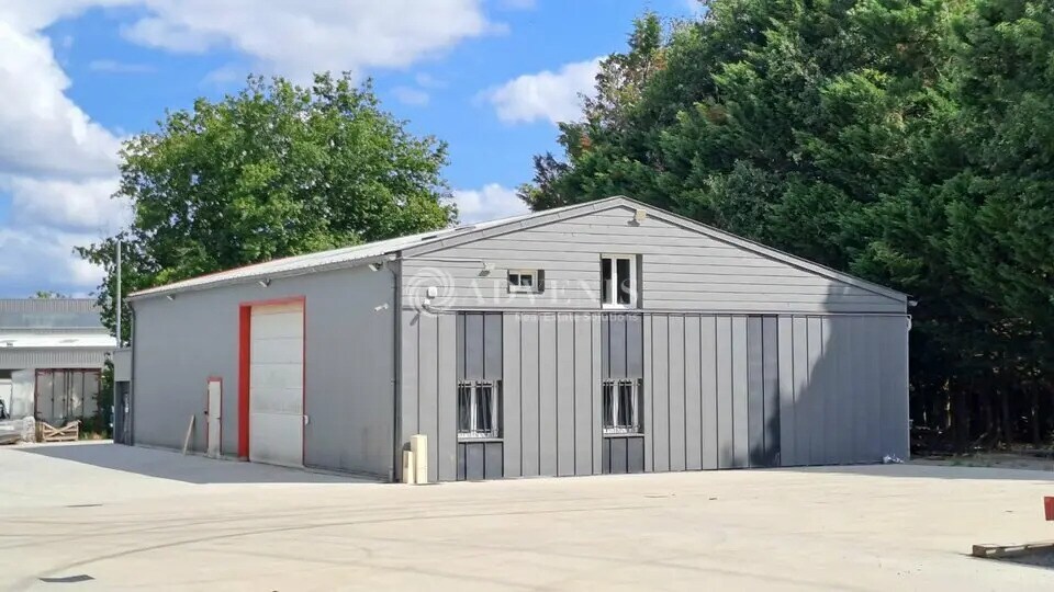 Flex dans Thouaré-sur-Loire à louer Photo du bâtiment- Image 1 de 8