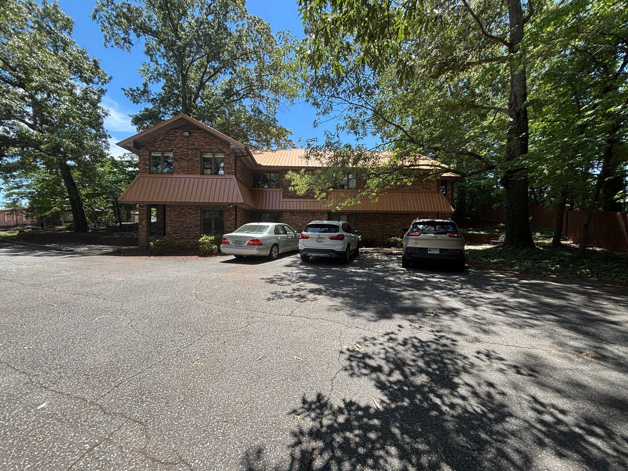 112 Surgical Blvd, Seneca, SC à vendre Photo du bâtiment- Image 1 de 12