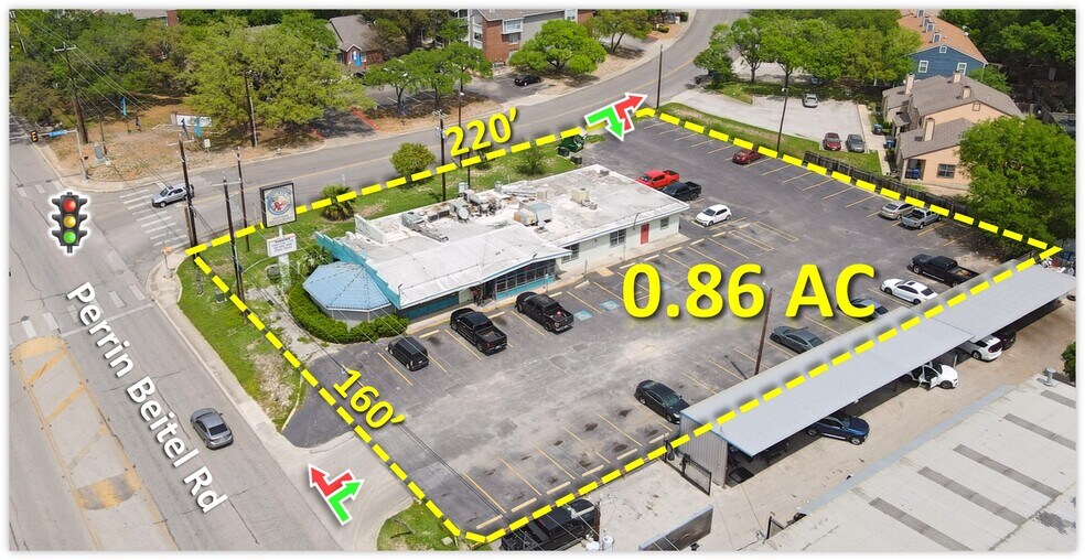 10930 Perrin Beitel Rd, San Antonio, TX à vendre - Photo du bâtiment - Image 2 de 14