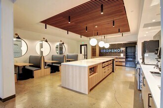 2590 Pearl St, Boulder, CO à louer Photo intérieure- Image 2 de 3