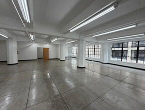 814-818 S Broadway, Los Angeles, CA for lease Interior Photo- Image 2 of 8