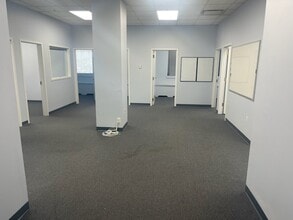 1144 Lake St, Oak Park, IL for lease Interior Photo- Image 1 of 3