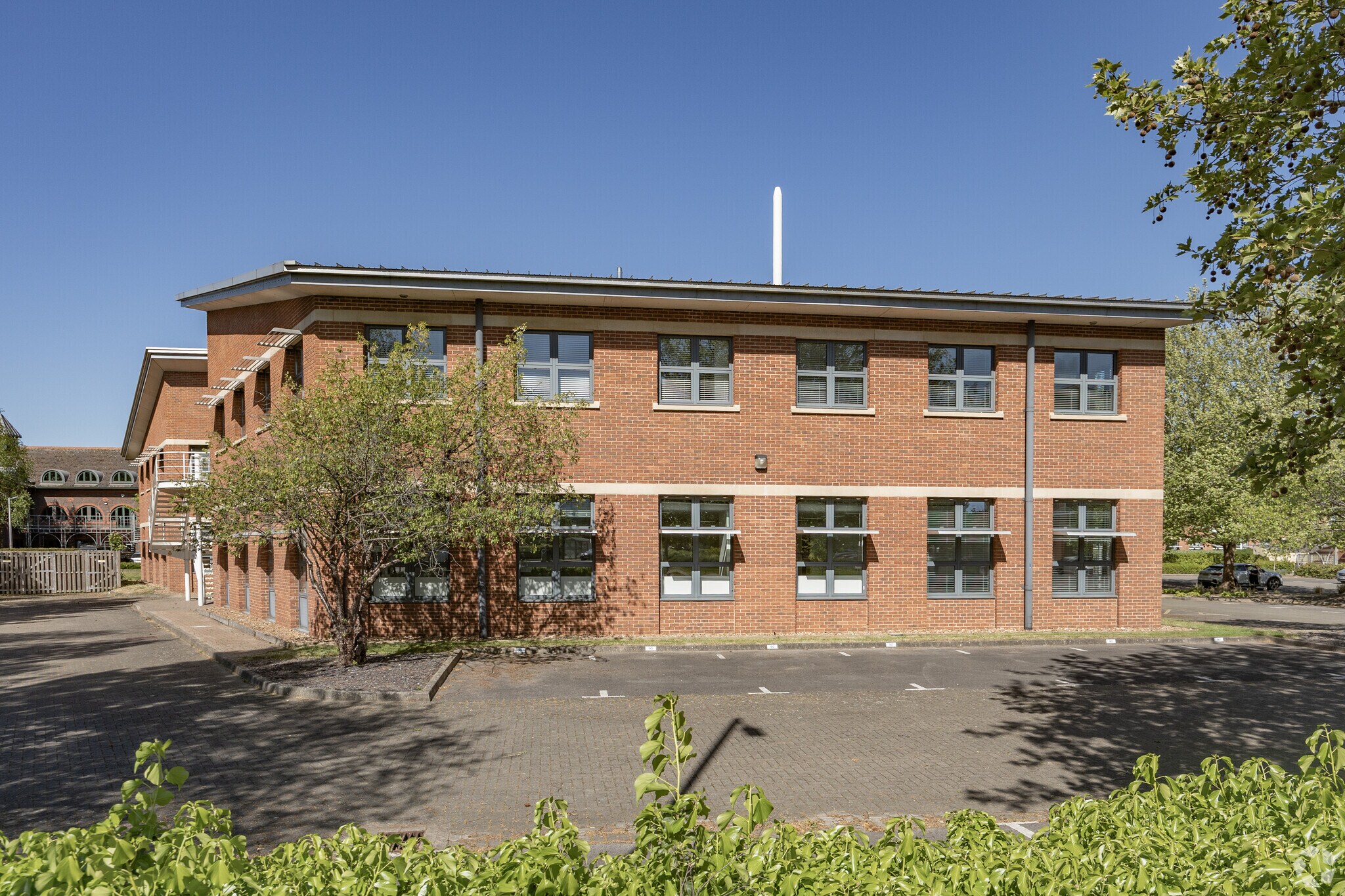 90 Milton Park, Milton for lease Primary Photo- Image 1 of 9