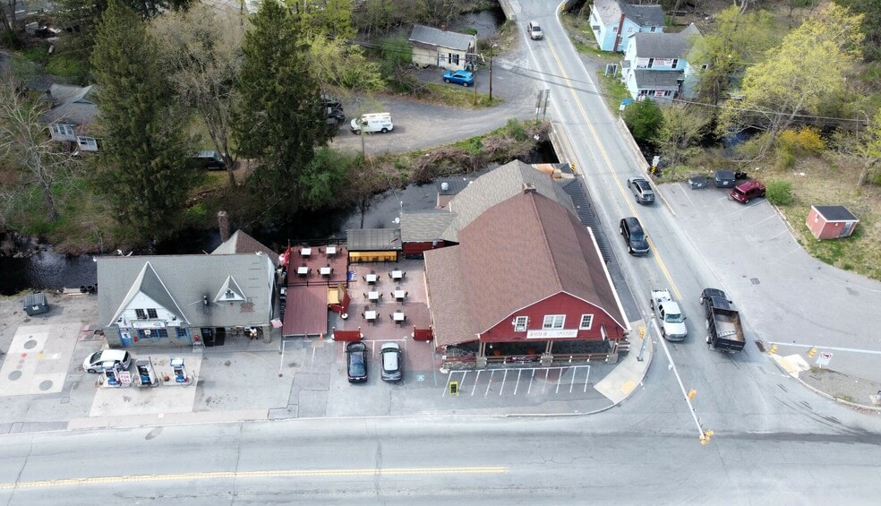 2601 Milford Rd, East Stroudsburg, PA for sale - Building Photo - Image 3 of 24