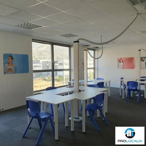 Bureau dans Grenoble à louer - Photo intérieure - Image 1 de 6