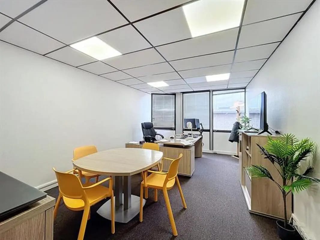 15 Avenue De Fondeyre, Toulouse for lease Building Photo- Image 1 of 18