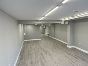 Dennington Mews, London for lease Interior Photo- Image 2 of 4