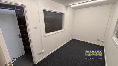 Brickyard Rd, Aldridge à louer Photo intérieure- Image 2 de 2