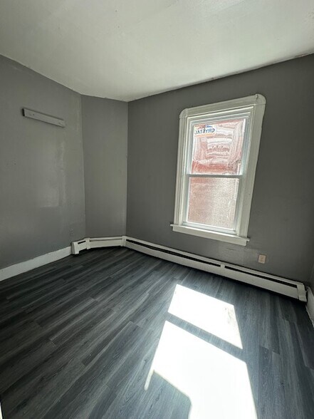 Park St portefeuille de 2 propriétés à vendre sur LoopNet.ca - Photo du bâtiment - Image 2 de 5
