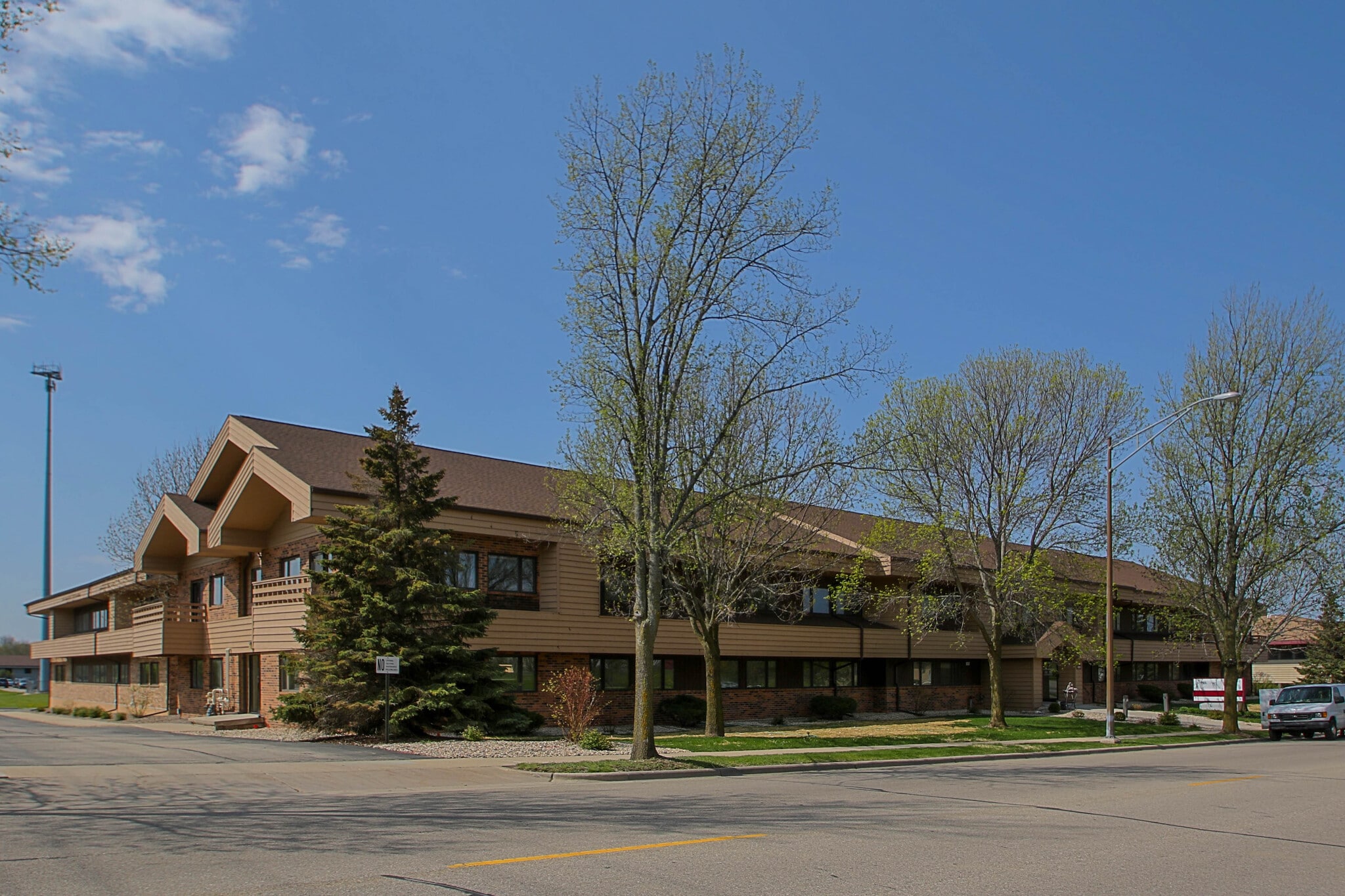 6501 Watts Rd, Madison, WI à louer Photo du bâtiment- Image 1 de 2