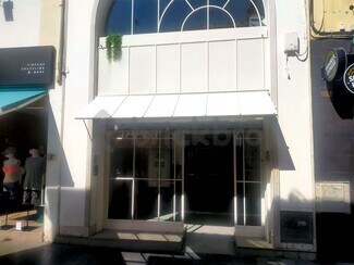 Plus de détails pour Commerce de détail à vendre