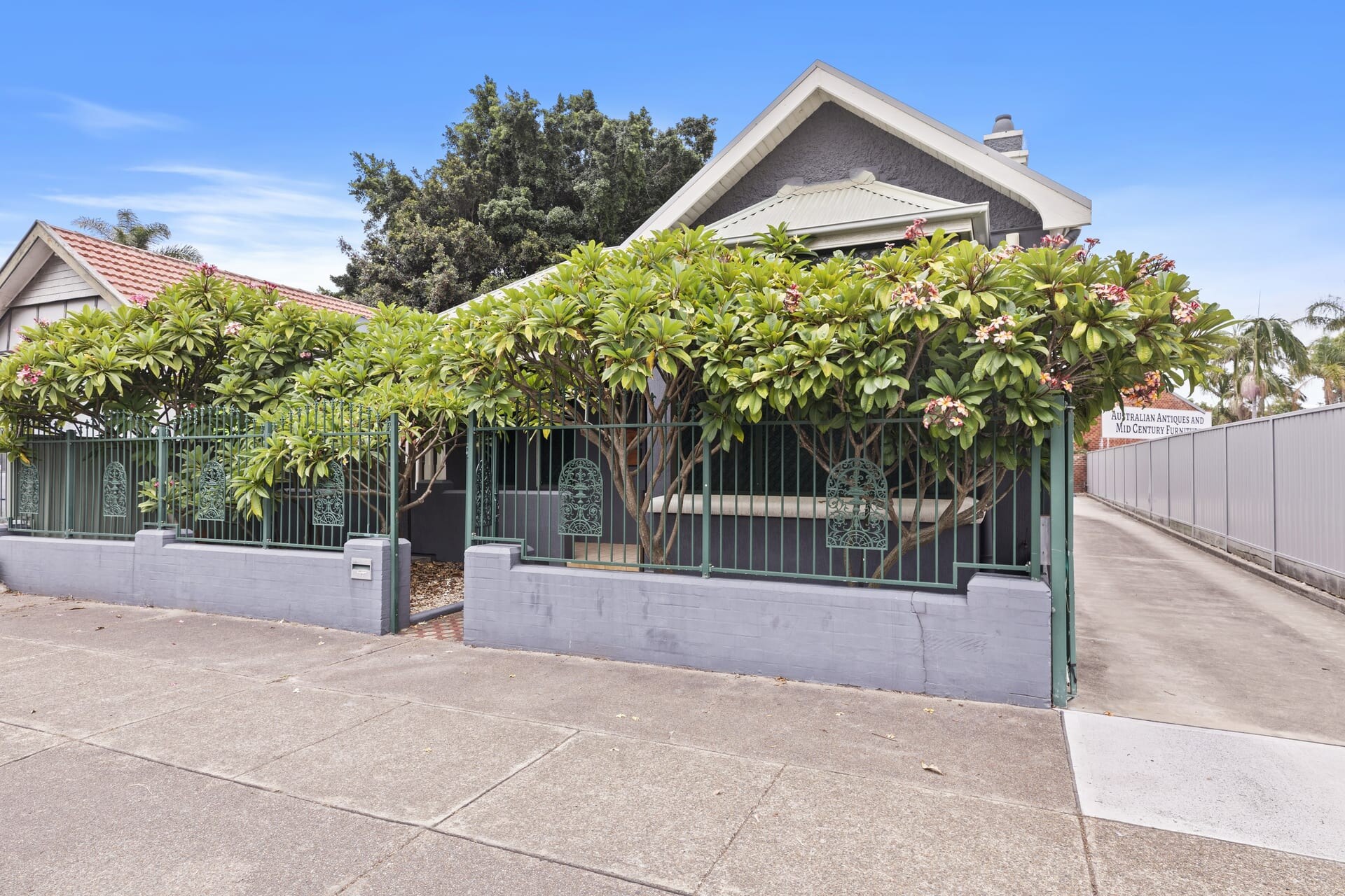 141 Parry St, Hamilton East for lease Primary Photo- Image 1 of 3