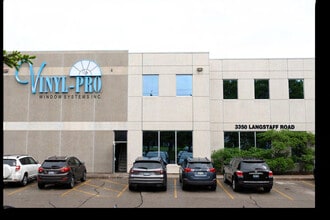 3350 Langstaff Rd, Vaughan, ON à louer Photo du bâtiment- Image 2 de 9