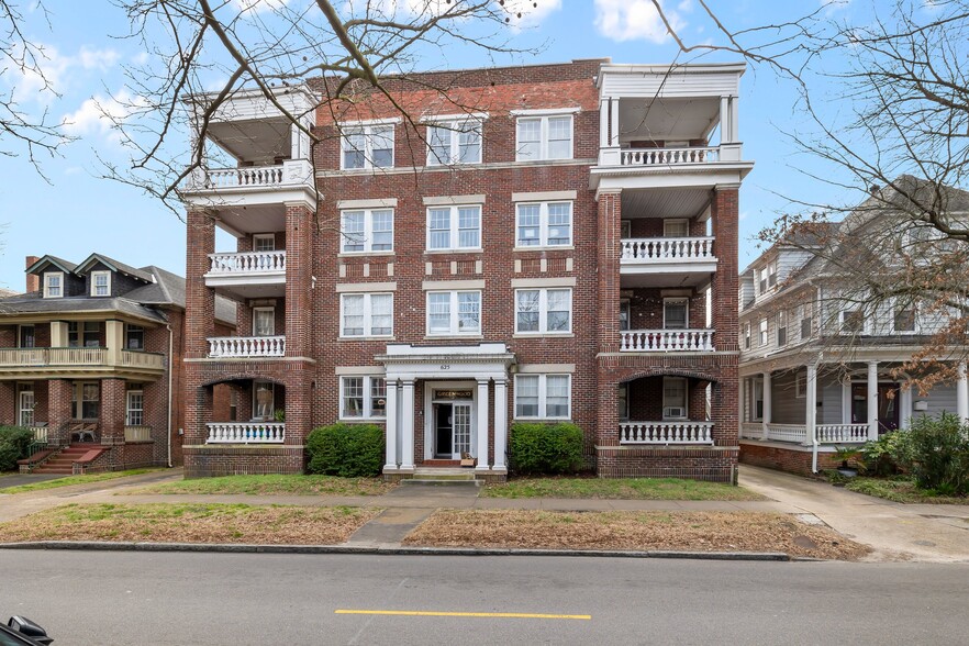 625 W Princess Anne Rd, Norfolk, VA for sale - Building Photo - Image 1 of 48