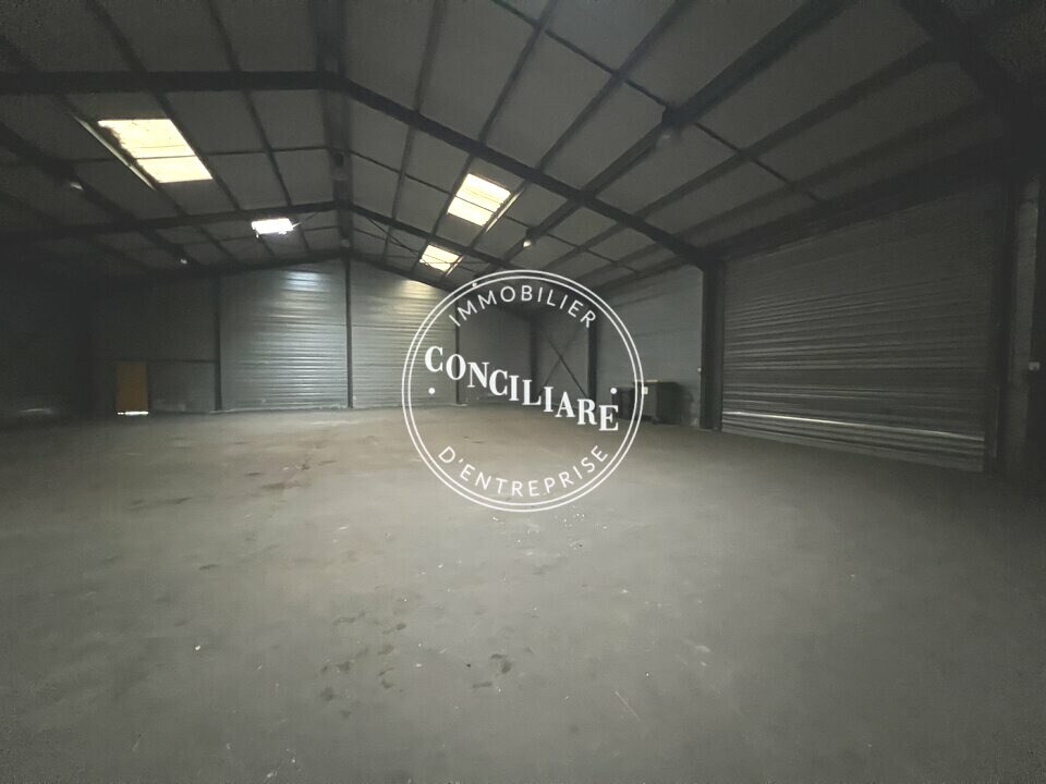 Industrial in Fronton for sale Interior Photo- Image 1 of 6