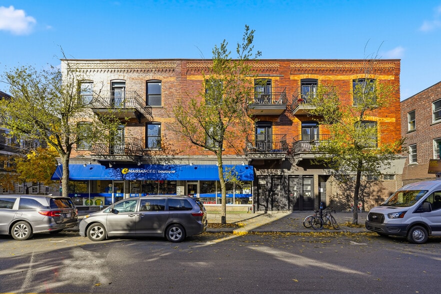 1075-1089 Av Bernard, Montréal, QC for sale - Primary Photo - Image 1 of 7