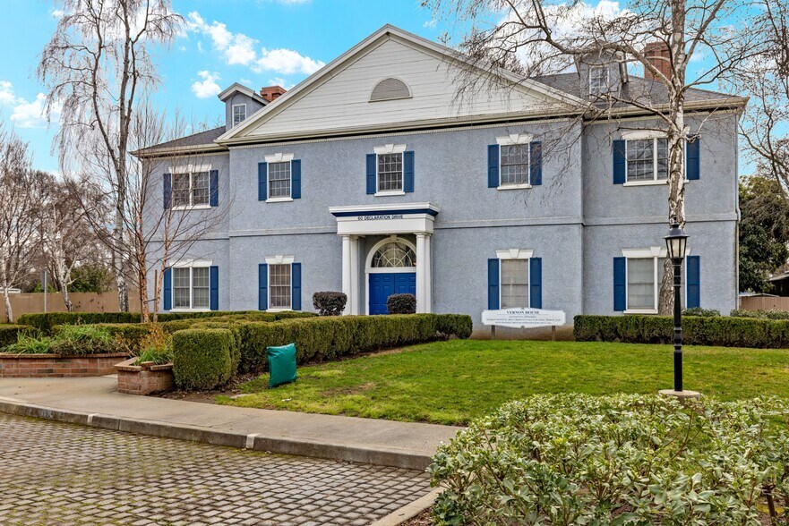 60 Declaration Dr, Chico, CA for lease - Building Photo - Image 1 of 9