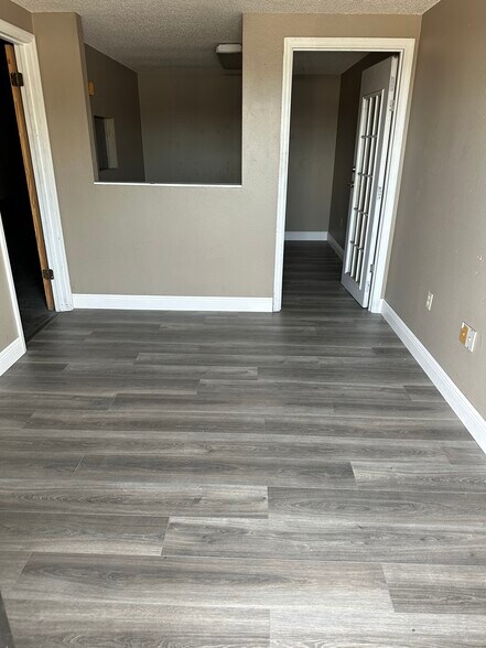 1706 N Magnolia Ave, Ocala, FL à vendre - Photo du bâtiment - Image 2 de 31