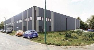 Plus de détails pour 1 Rue Jacques De Vaucansson, Saint-Ouen-l'Aumône - Local d'activités à louer