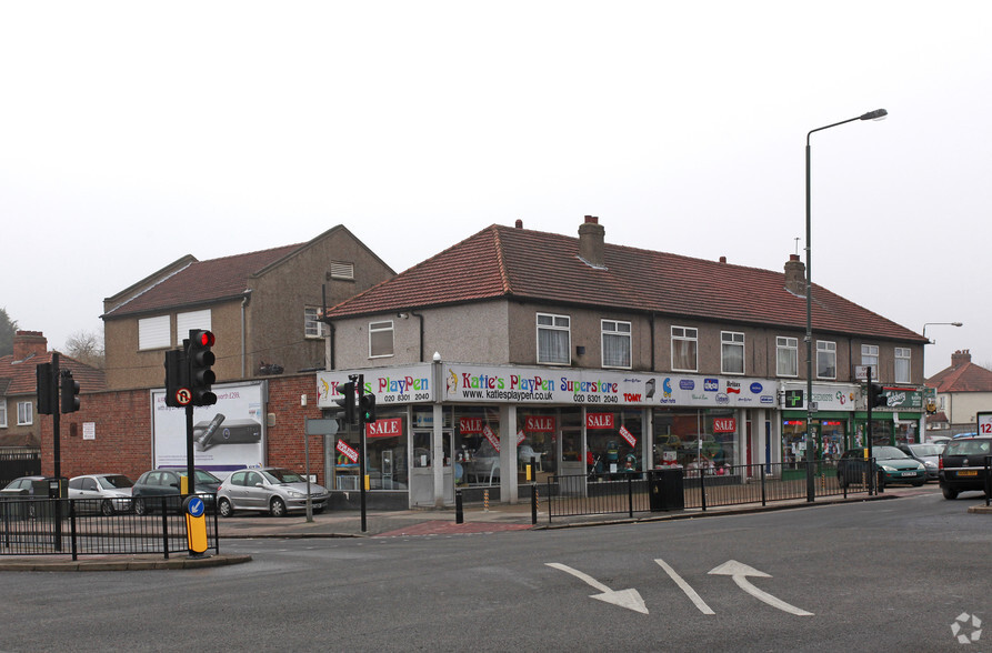 254-256 Blackfen Rd, Sidcup à vendre - Photo principale - Image 1 de 15