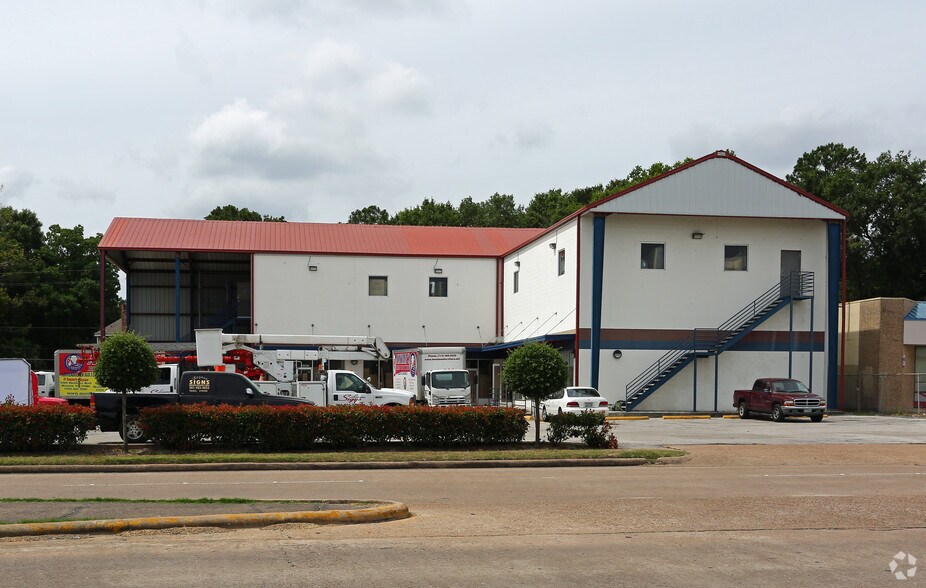 10101 Hammerly Blvd, Houston, TX for sale - Primary Photo - Image 3 of 3